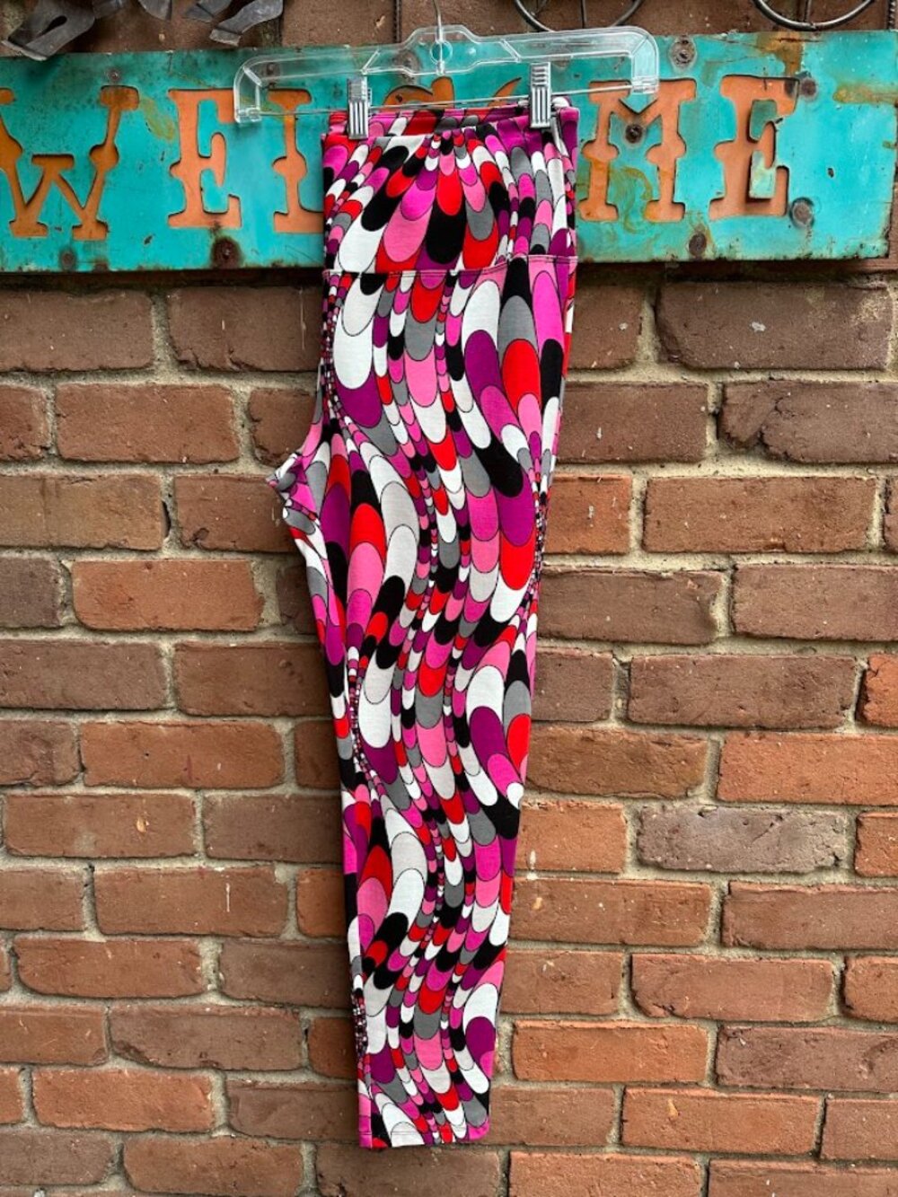 Slimsation Ankle Pant Red Fuschia Pink Print Size L